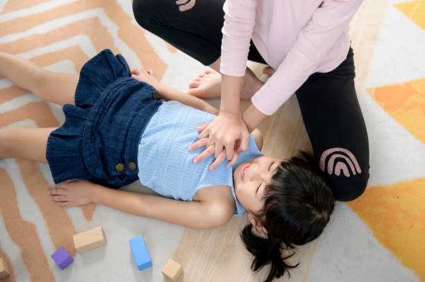 幼教老師必學：針對3至5歲兒童無呼吸無反應情況的心肺復甦術（CPR）救援指南